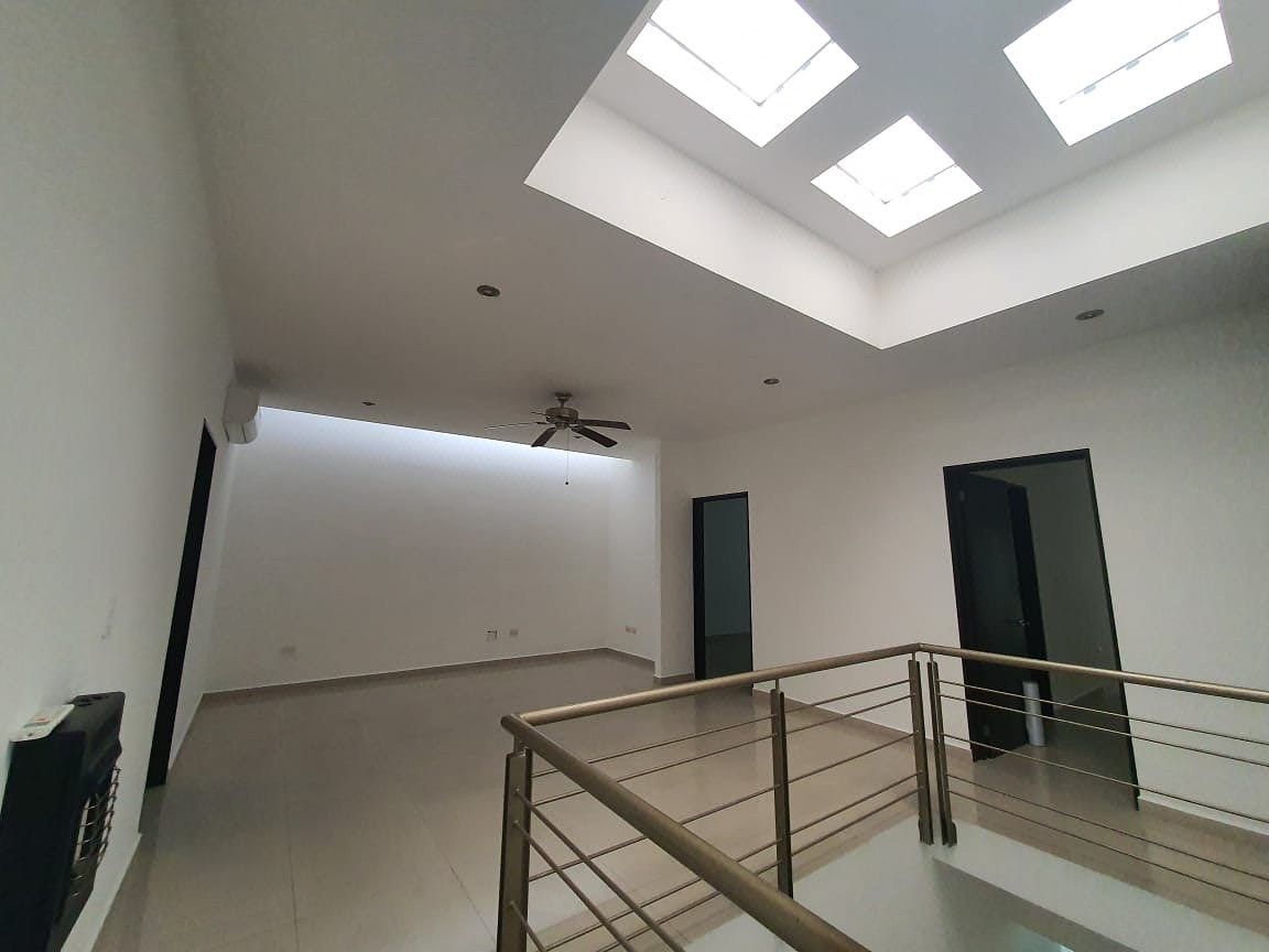 Casa en Cumbres Elite 1 Sector, Monterrey, foto 11 de 23