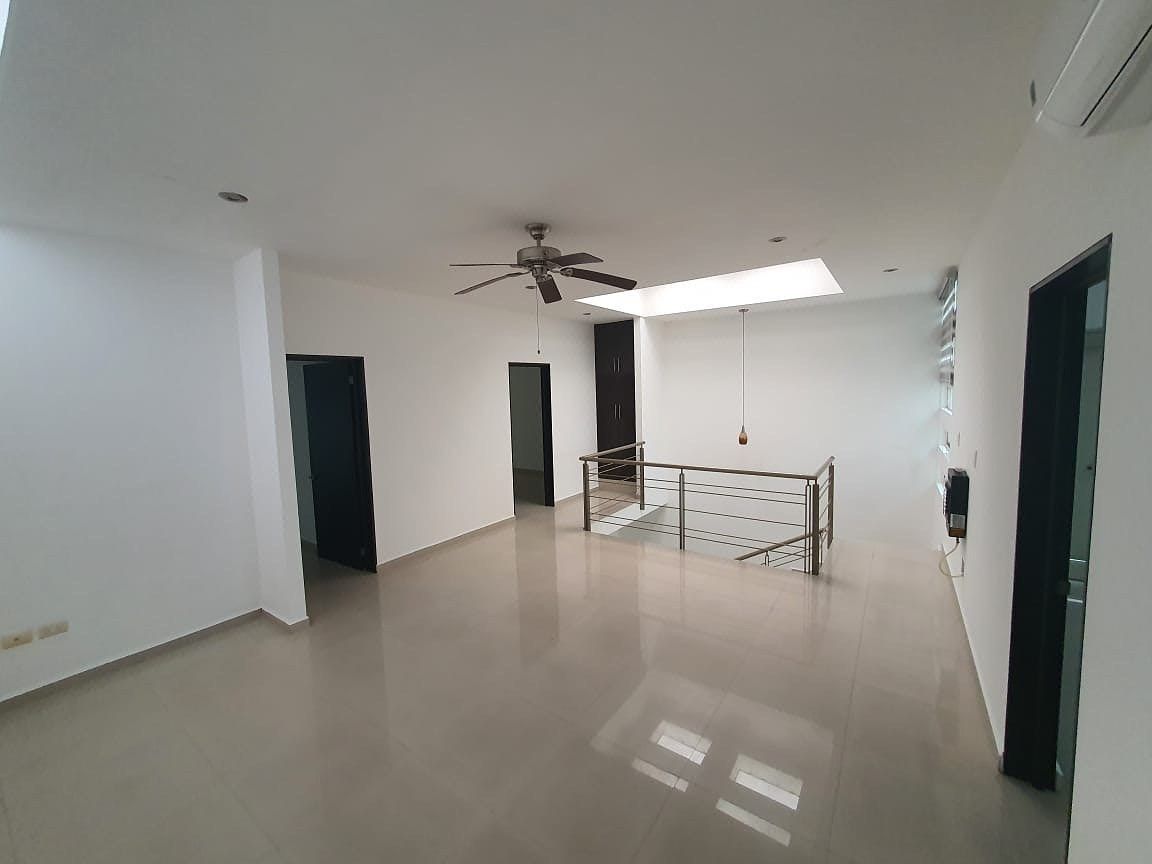 Casa en Cumbres Elite 1 Sector, Monterrey, foto 13 de 23
