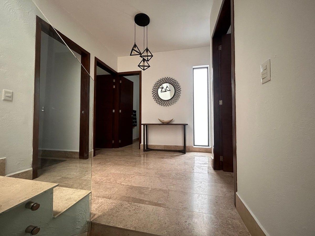 House in Santillana Parque Residencial, Zapopan, photo 17 of 40