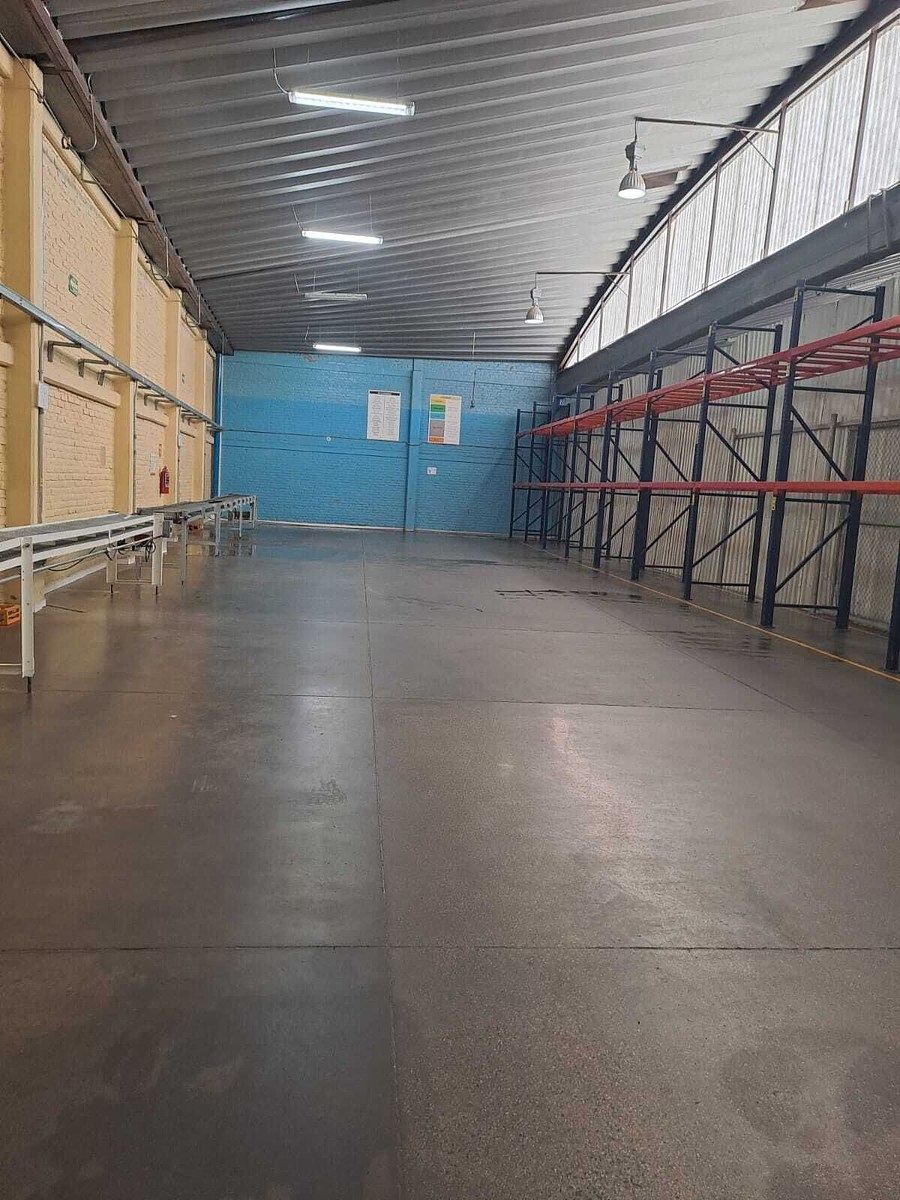 Industrial Warehouse in Las Pintas de Abajo, Tlaquepaque, photo 4 of 11