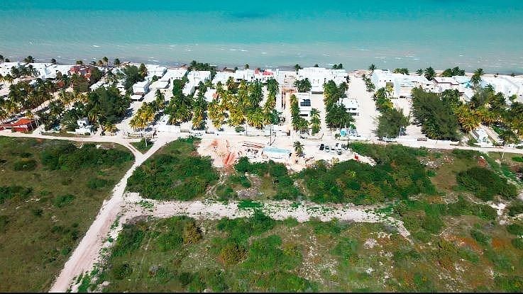 Lot in Chicxulub Puerto, Progreso, photo 2 of 6