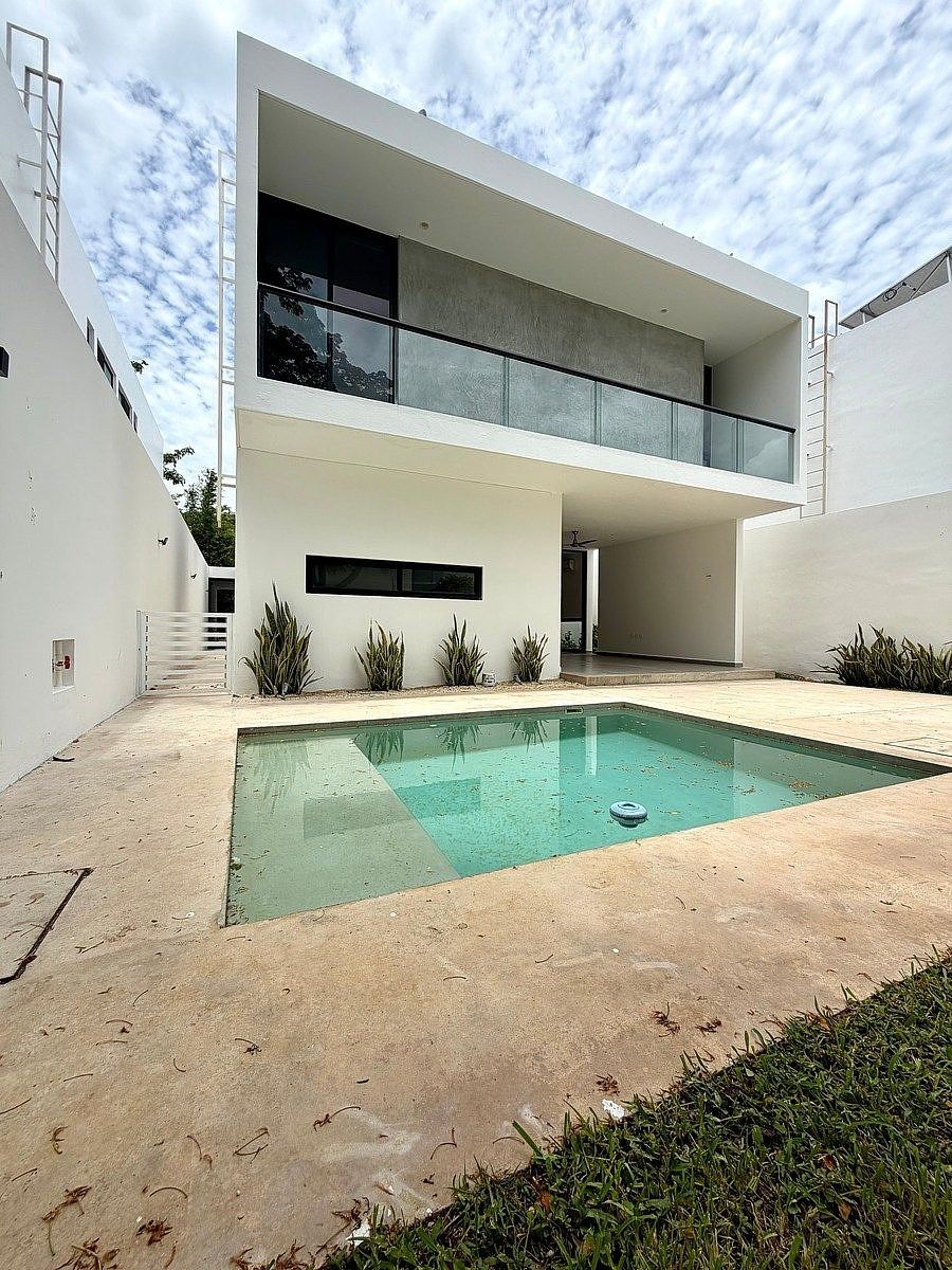 CASA EN VENTA EN PRIVADA EN CHOLUL I CON PANELES SOLARES, foto 1 de 16