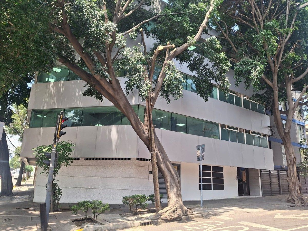Edificio de Oficinas en calle Rubens, foto 1 de 1