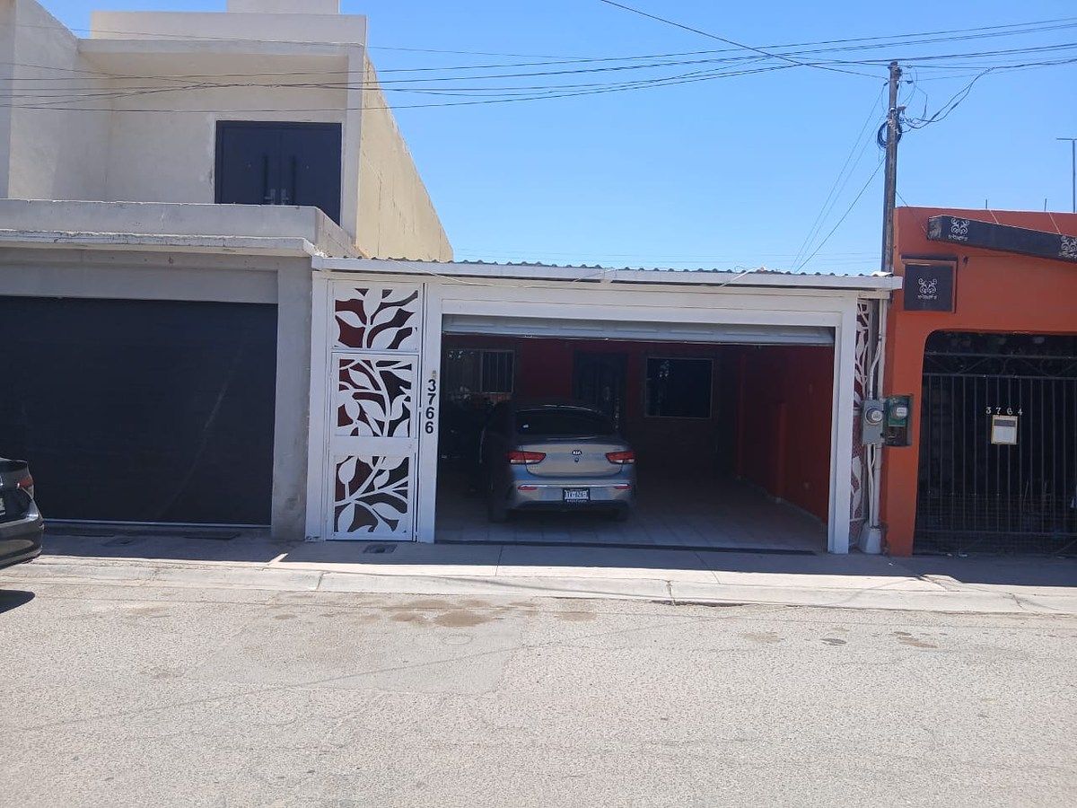 Casa en Bugambilias, Mexicali, foto 2 de 11