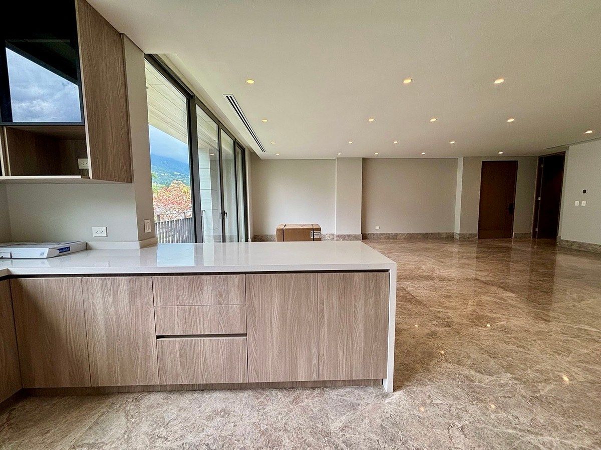 Apartment in Lomas Del Valle, San Pedro Garza García, photo 2 of 13