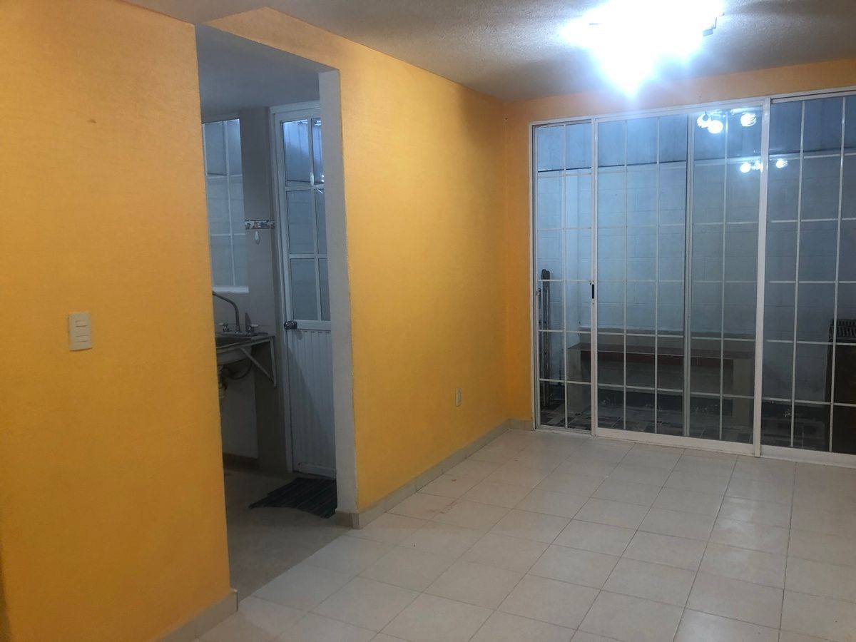 Renta De Casa En Condominio Lilas Coacalco De Berriozabal, foto 1 de 20