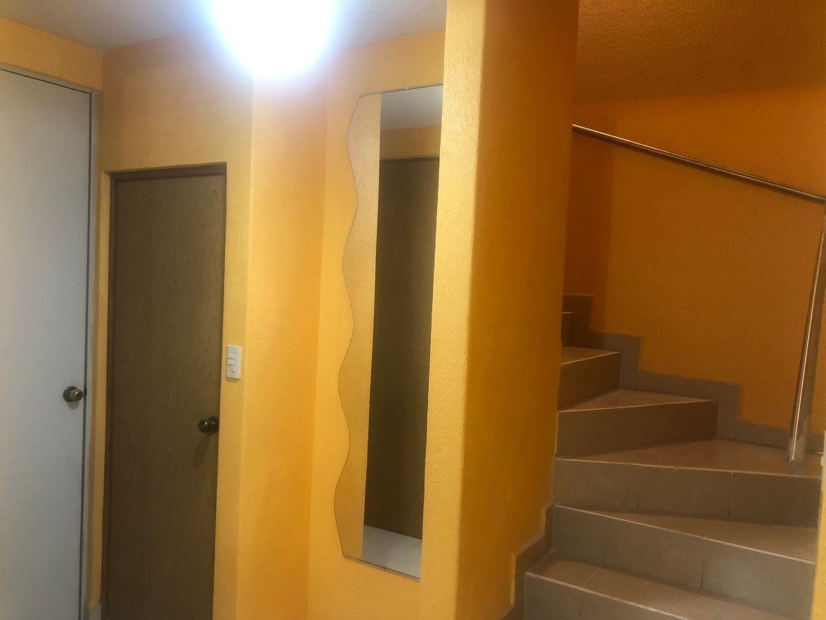 Casa en Villa de las Flores 2a Sección (Unidad Coacalco), Coacalco de Berriozábal, foto 9 de 20