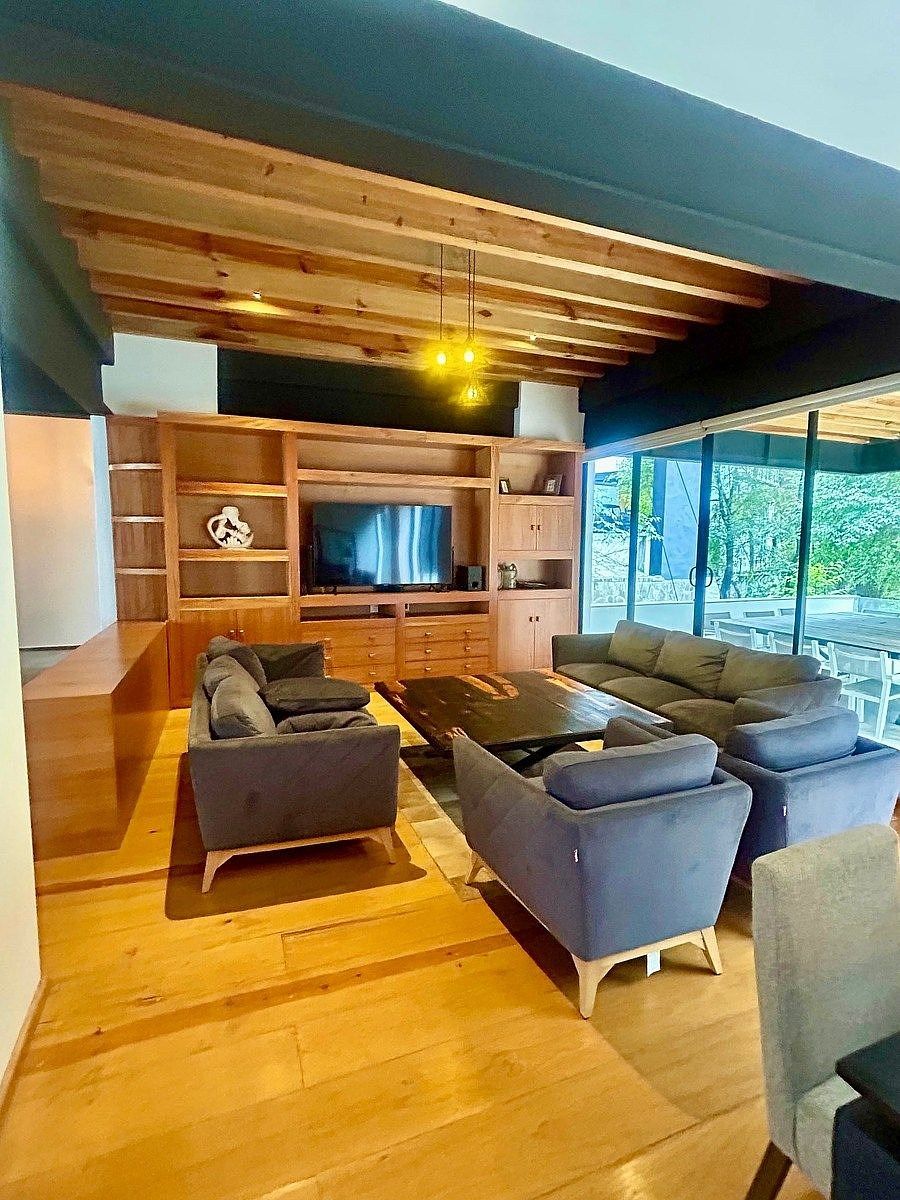 Casa em Avándaro, Valle de Bravo, foto 2 de 23