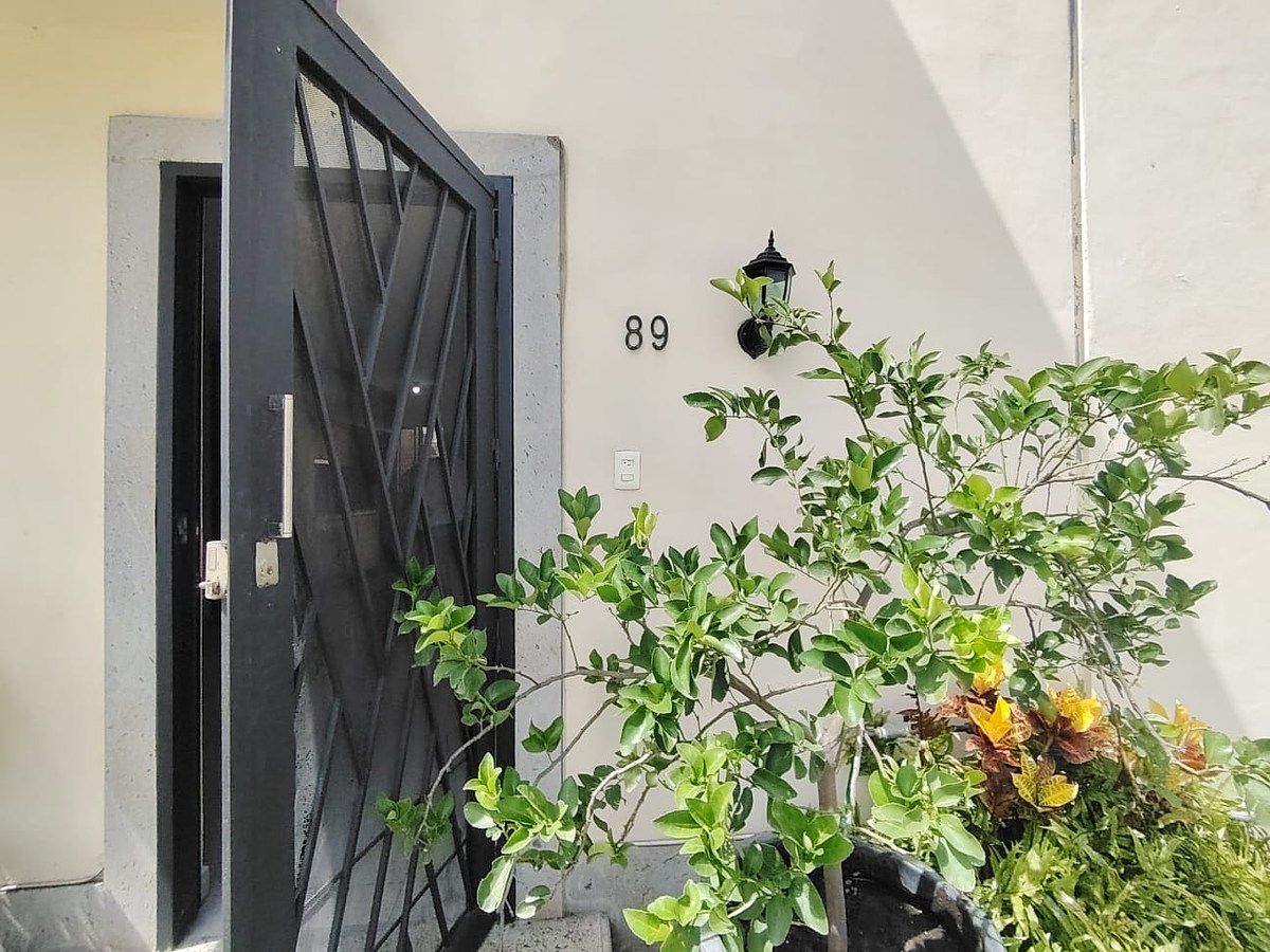 Casa em condomínio fechado em Residencial Alta California, Tlajomulco de Zúñiga, foto 2 de 18