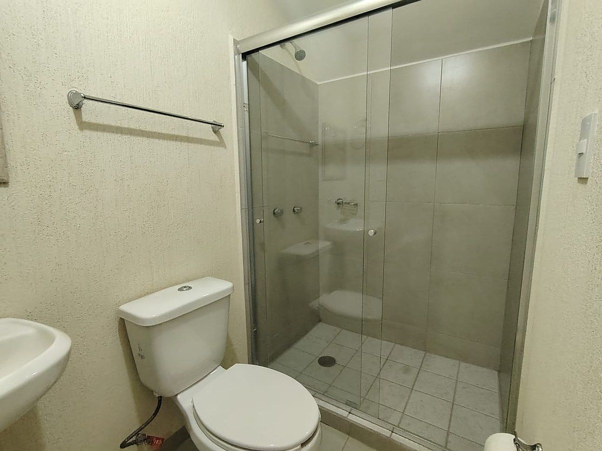 Casa em condomínio fechado em Residencial Alta California, Tlajomulco de Zúñiga, foto 6 de 18