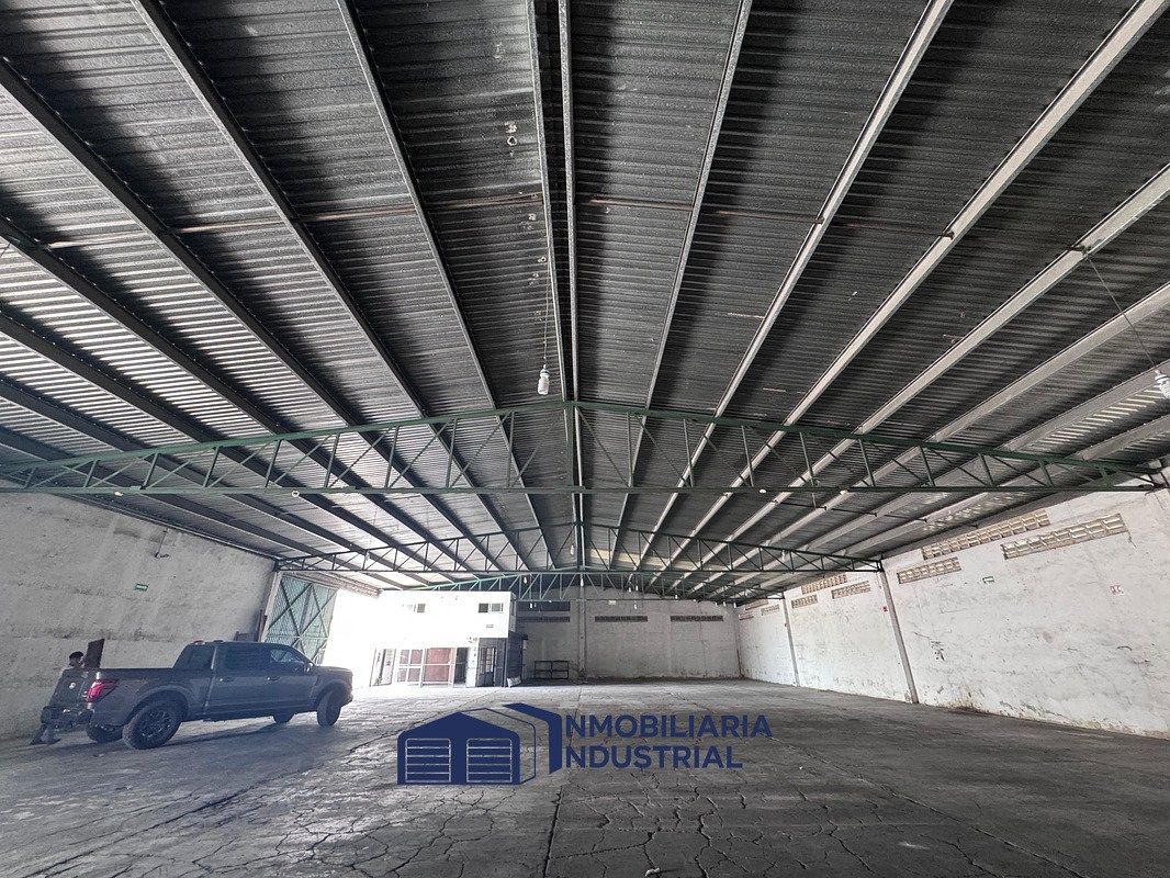 Bodega comercial en Cholul, Mérida, foto 6 de 18