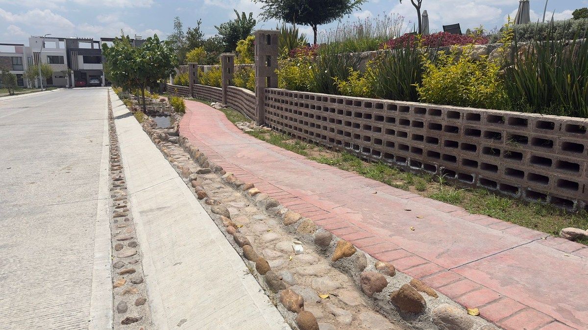 House in Gated Community in Fraccionamiento Arroyo del Bosque, Jesús María, photo 8 of 36