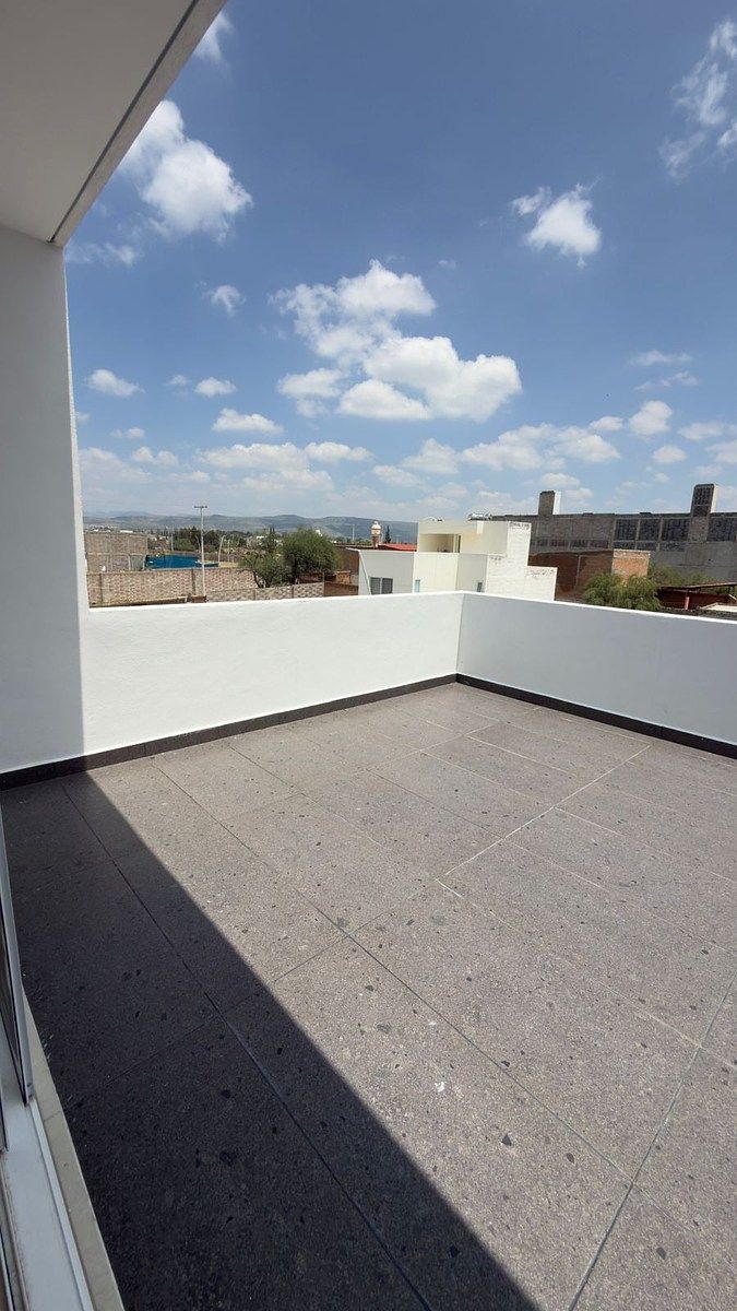 House in Gated Community in Fraccionamiento Arroyo del Bosque, Jesús María, photo 21 of 36
