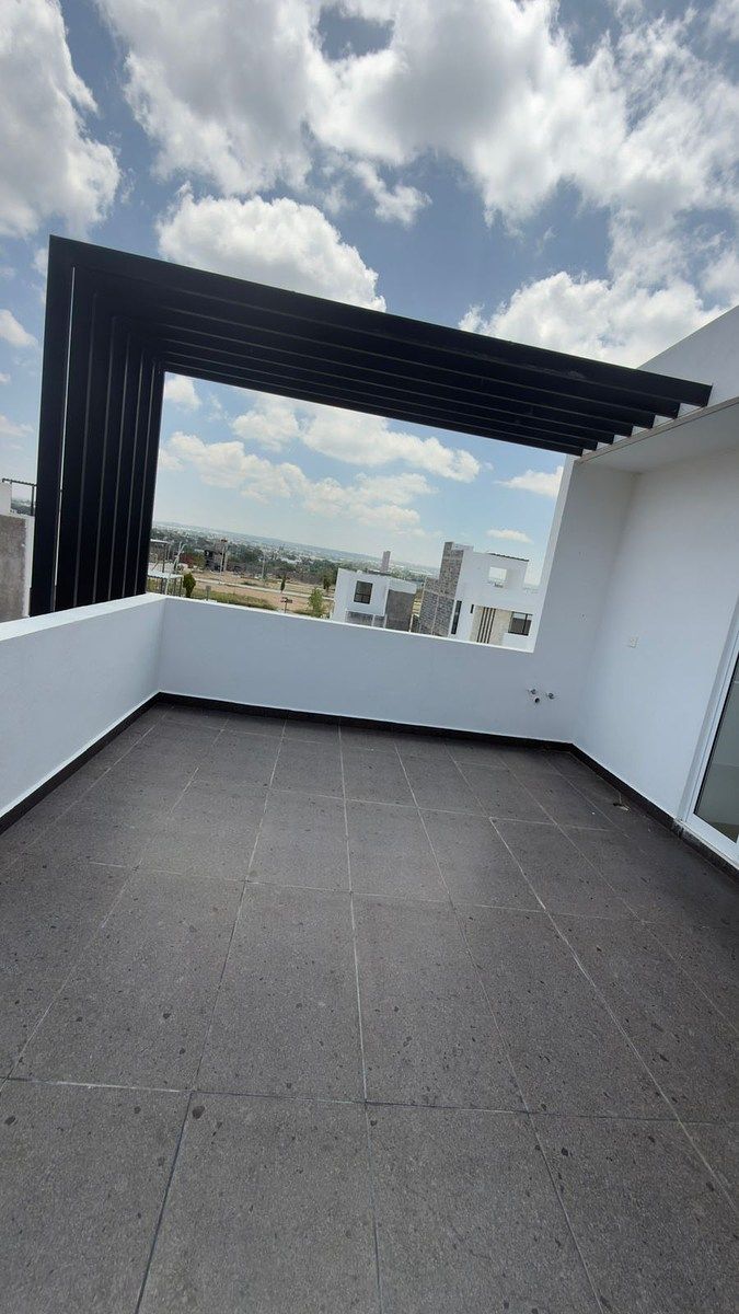 House in Gated Community in Fraccionamiento Arroyo del Bosque, Jesús María, photo 22 of 36