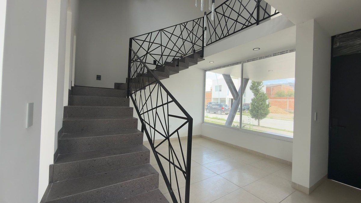 House in Gated Community in Fraccionamiento Arroyo del Bosque, Jesús María, photo 32 of 36