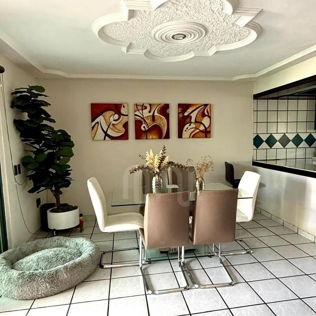 Casa em El Palomar Secc Jockey Club, Tlajomulco de Zúñiga, foto 8 de 10