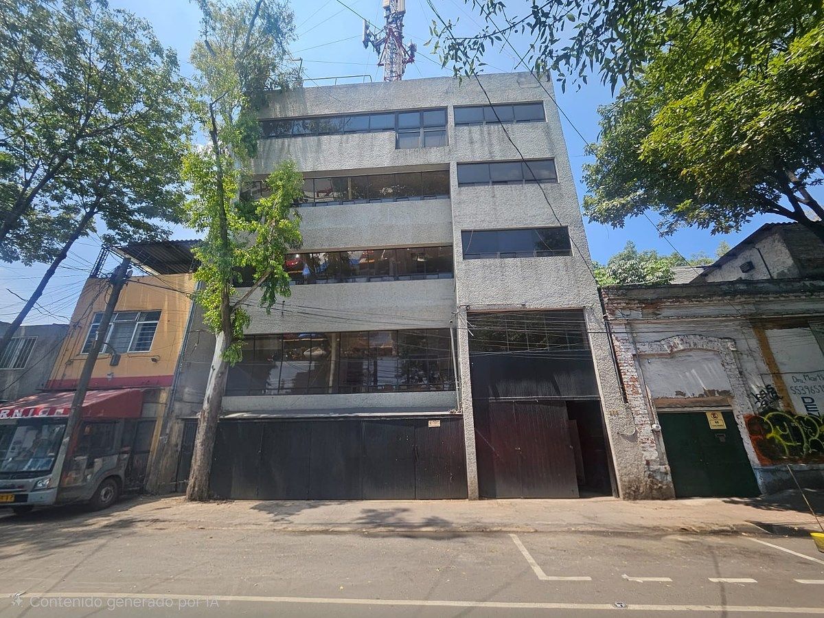 Edificio de oficinas en renta, foto 1 de 22