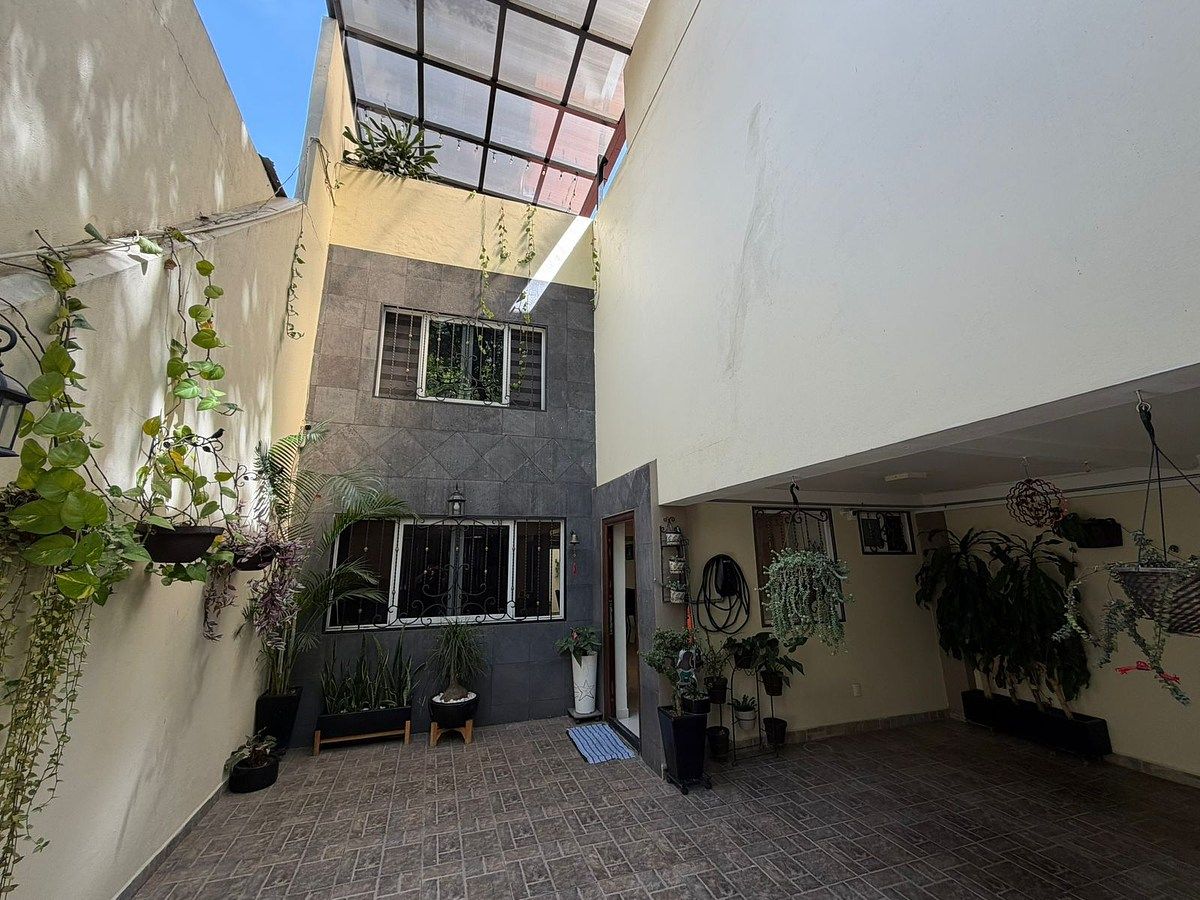 Casa en Renta en San Pedro de los Pinos, foto 1 de 10