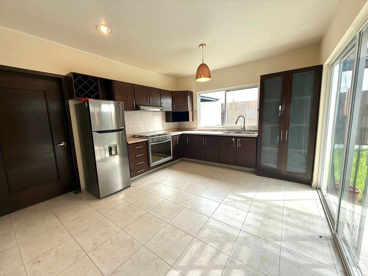 House in Gated Community in Fraccionamiento San Nicolás, Aguascalientes, photo 2 of 16