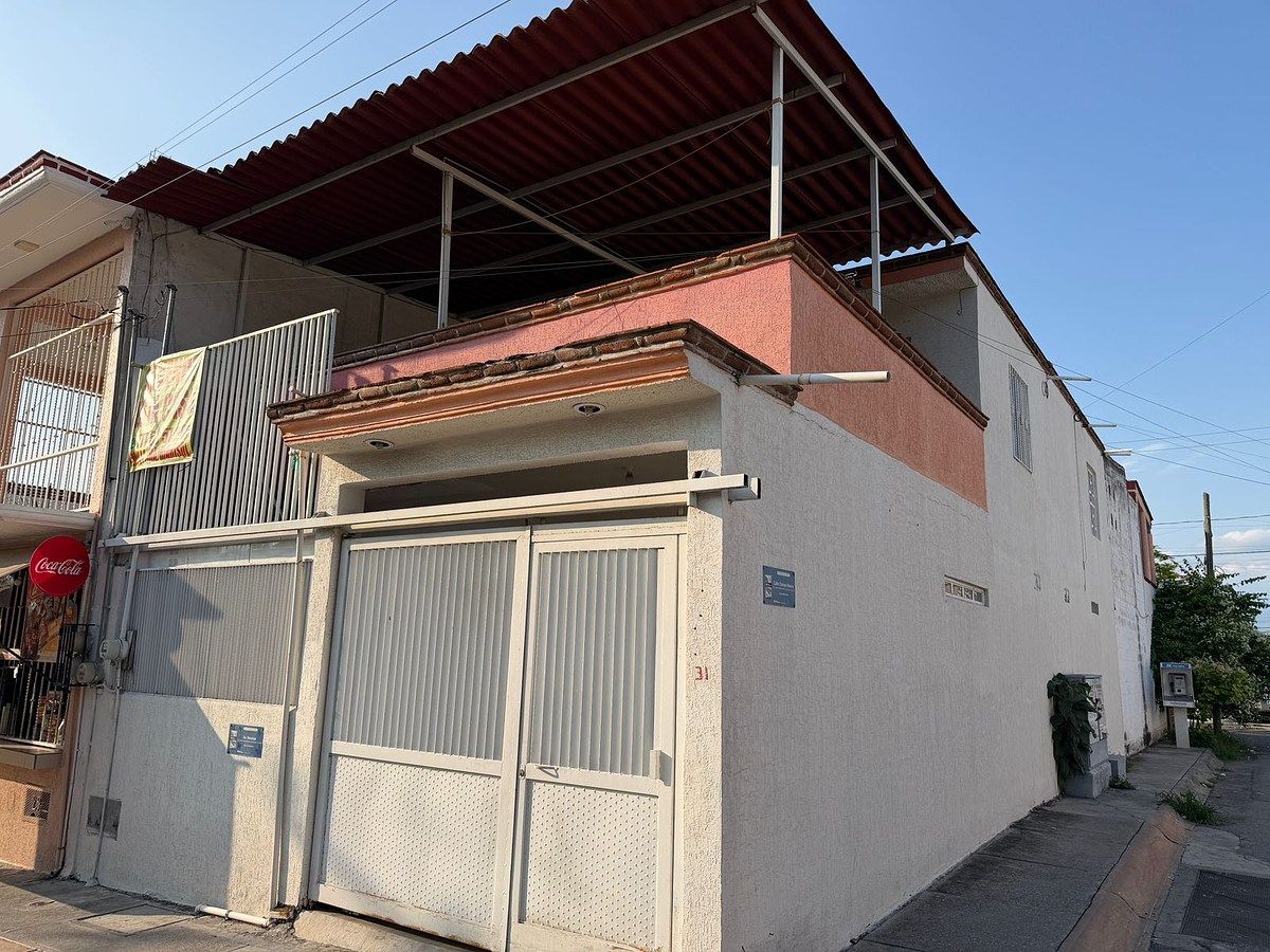 À Venda: Casa de 2 Andares no Bairro Campo Novo, Cuernavaca, foto 1 de 19