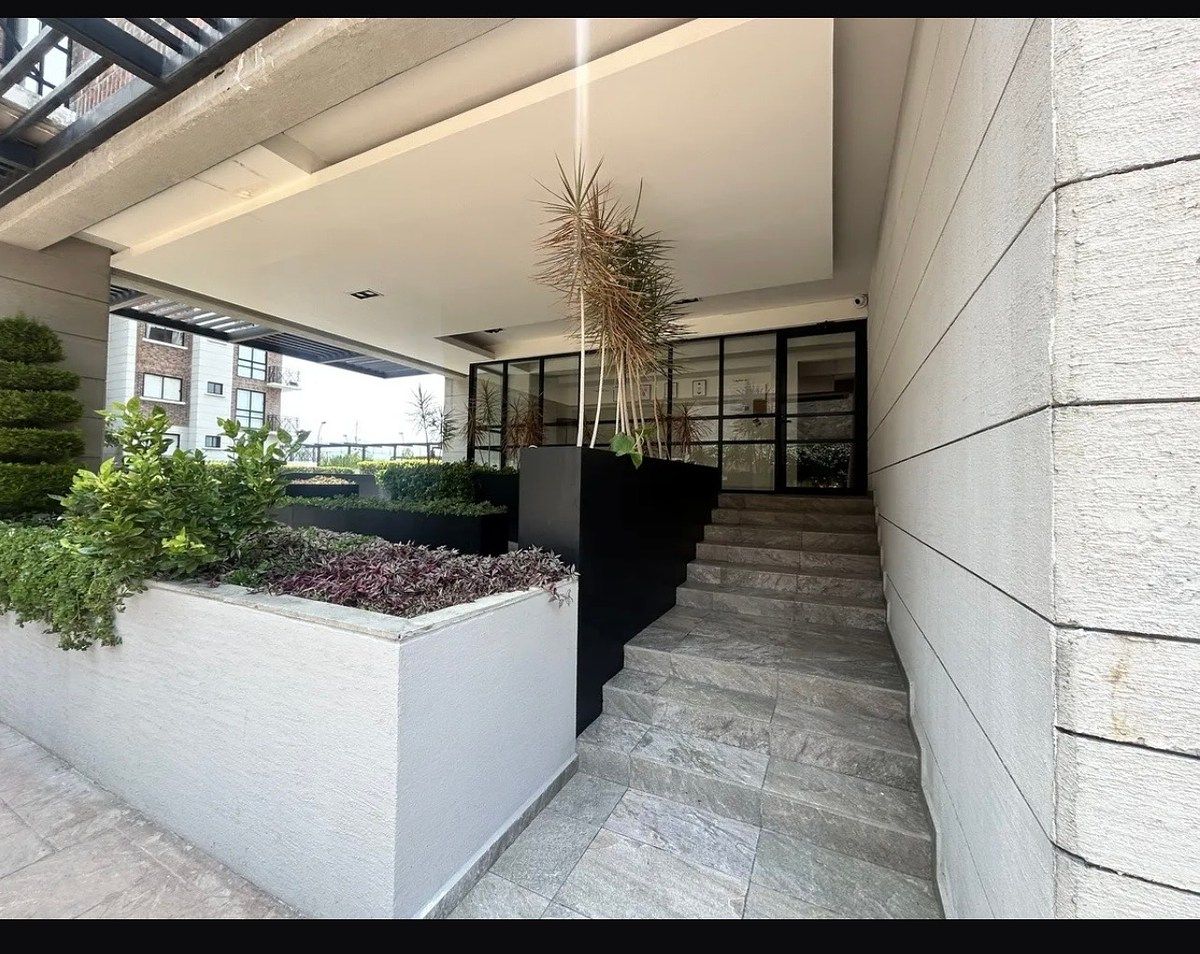 **Alugo apartamento com varanda e bela vista em Cuajimalpa**, foto 1 de 15