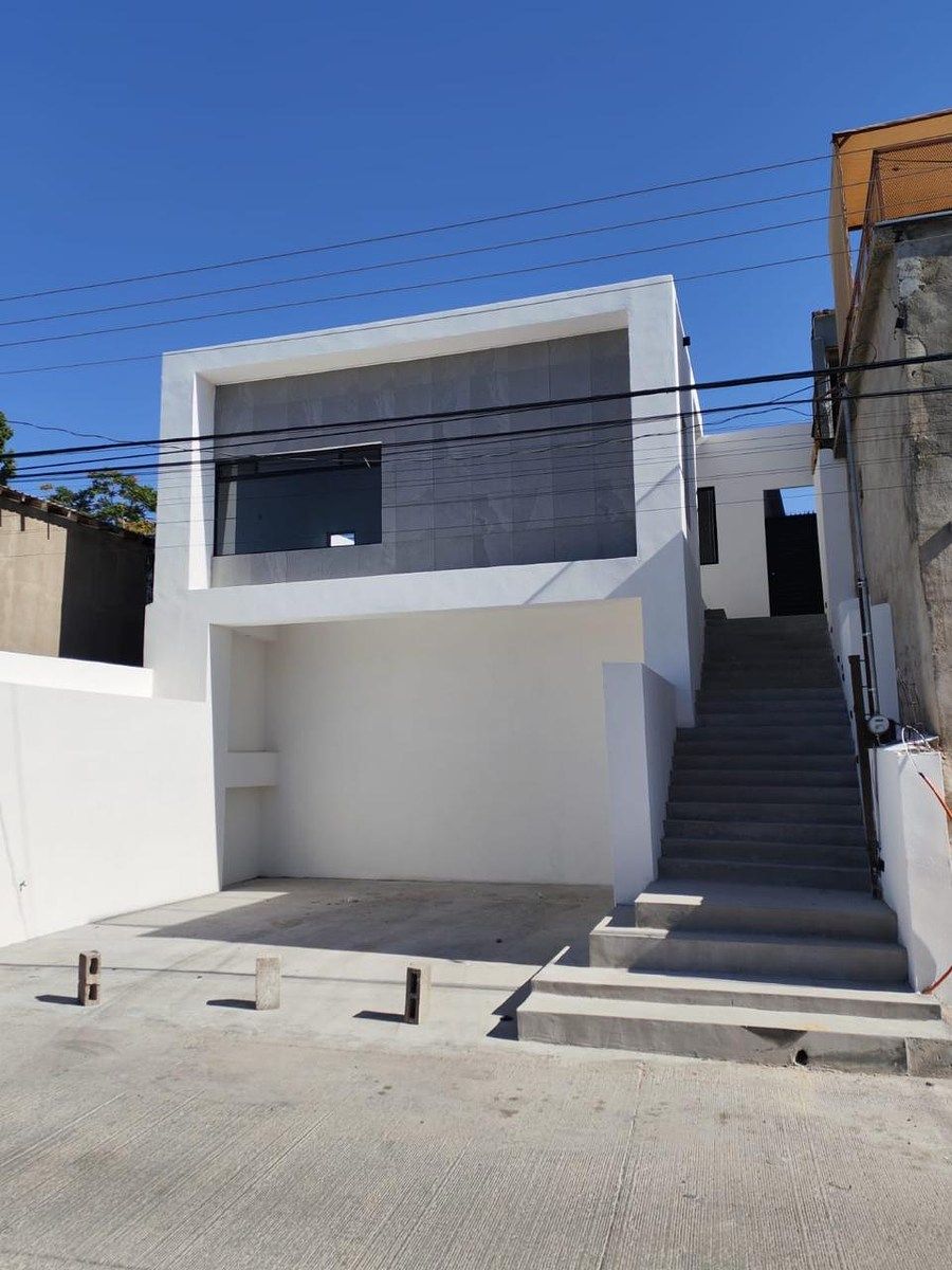 House in Recursos Hidráulicos, Chihuahua, photo 8 of 35