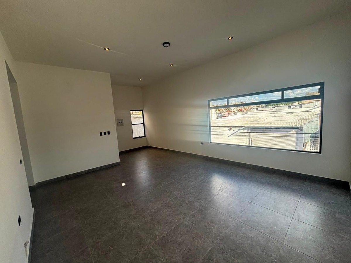 House in Recursos Hidráulicos, Chihuahua, photo 32 of 35