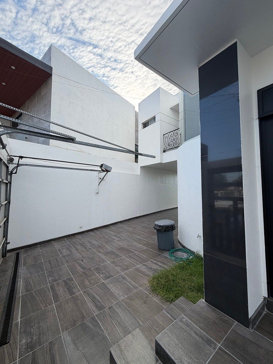 Casa en Loma Dorada, Tijuana, foto 5 de 36