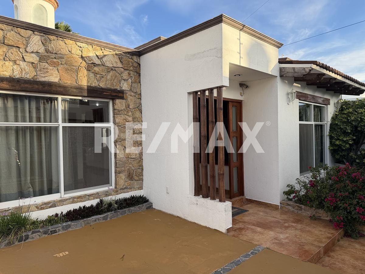 Casa em Juriquilla Privada, Querétaro, foto 2 de 18