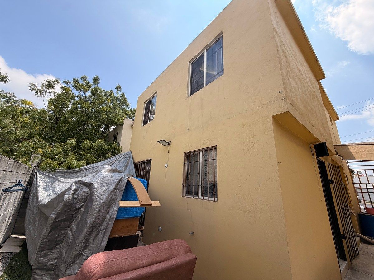Casa en VENTA Las Lomas, Sector Jardines, foto 1 de 13