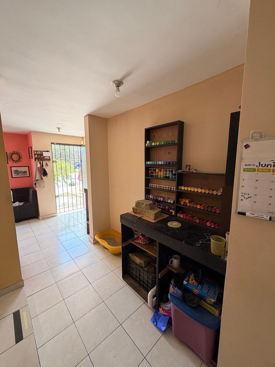 Casa com uso comercial em Las Lomas Sector Jardines, García, foto 8 de 14