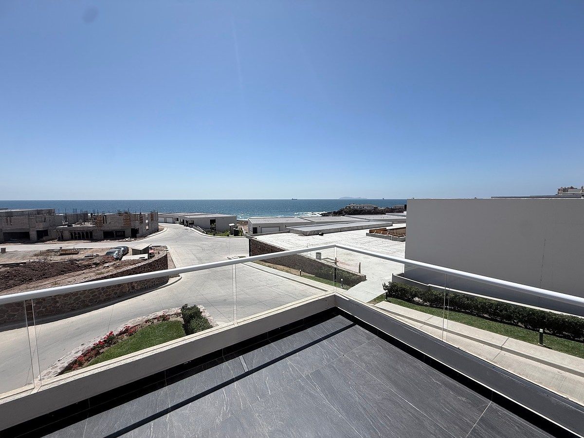 House in Gated Community in Popotla, Playas de Rosarito, photo 11 of 12