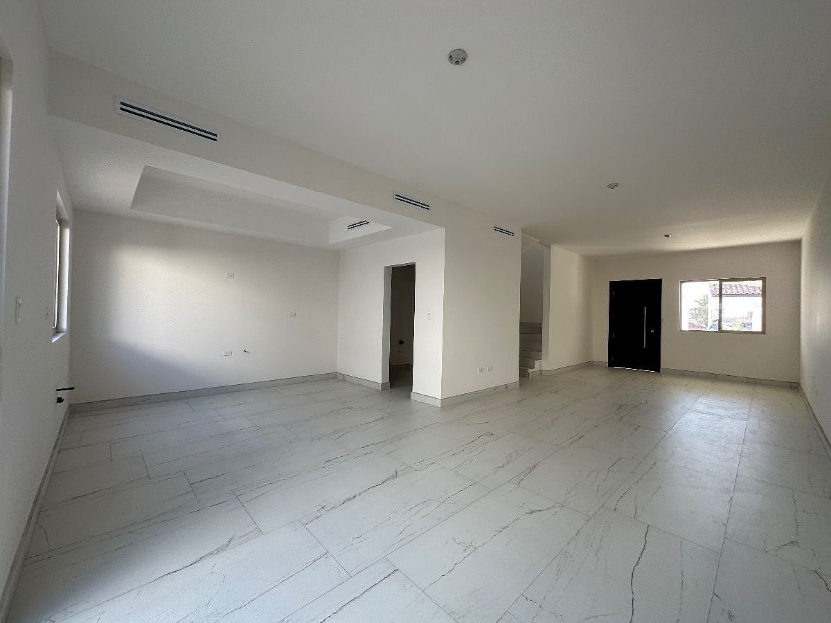 Casa em La Toscana Residencial, Mexicali, foto 3 de 21