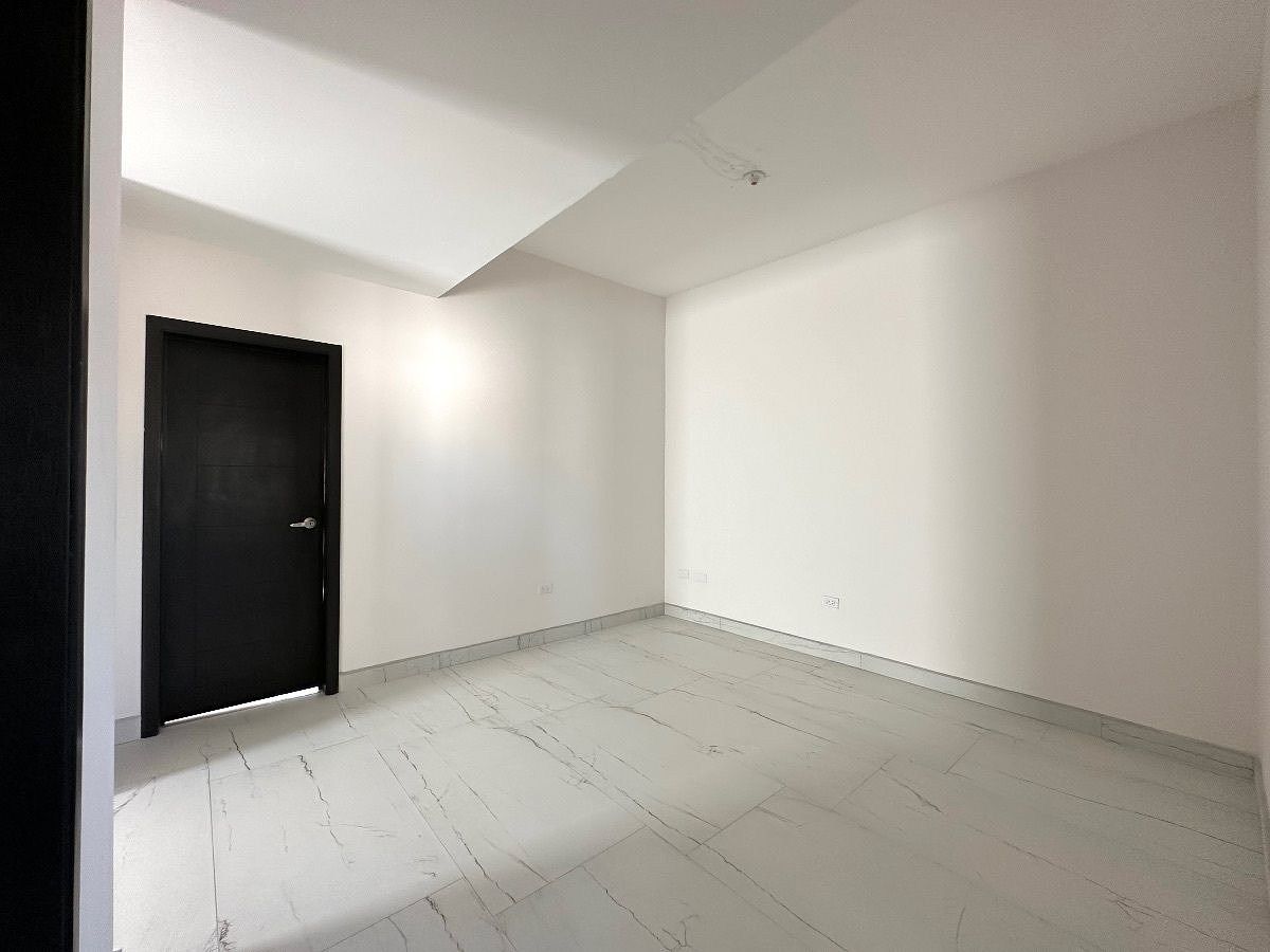 Casa em La Toscana Residencial, Mexicali, foto 4 de 21
