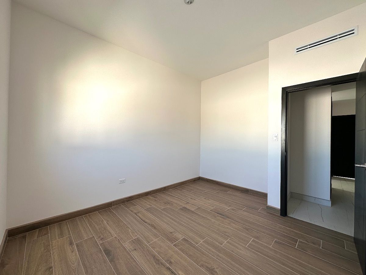 Casa em La Toscana Residencial, Mexicali, foto 13 de 21