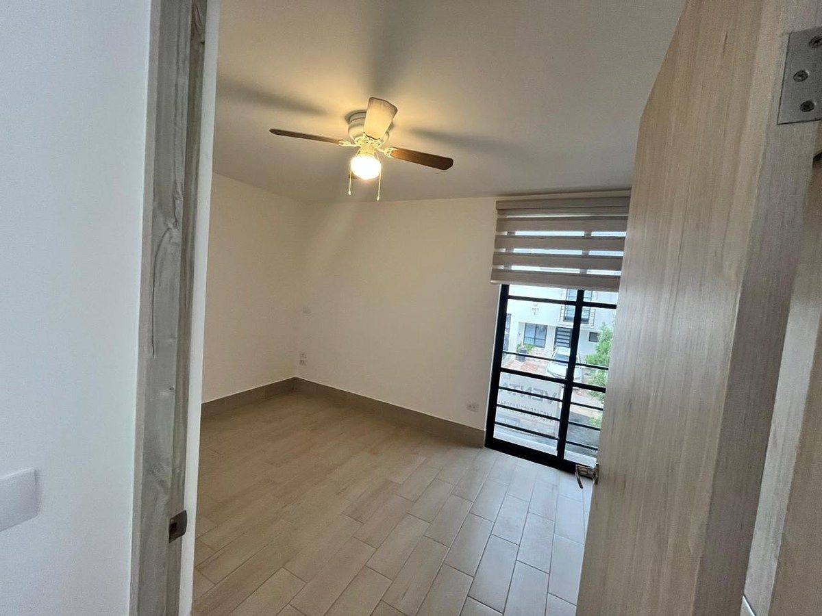 Casa en condominio en Sonterra, Querétaro, foto 3 de 49