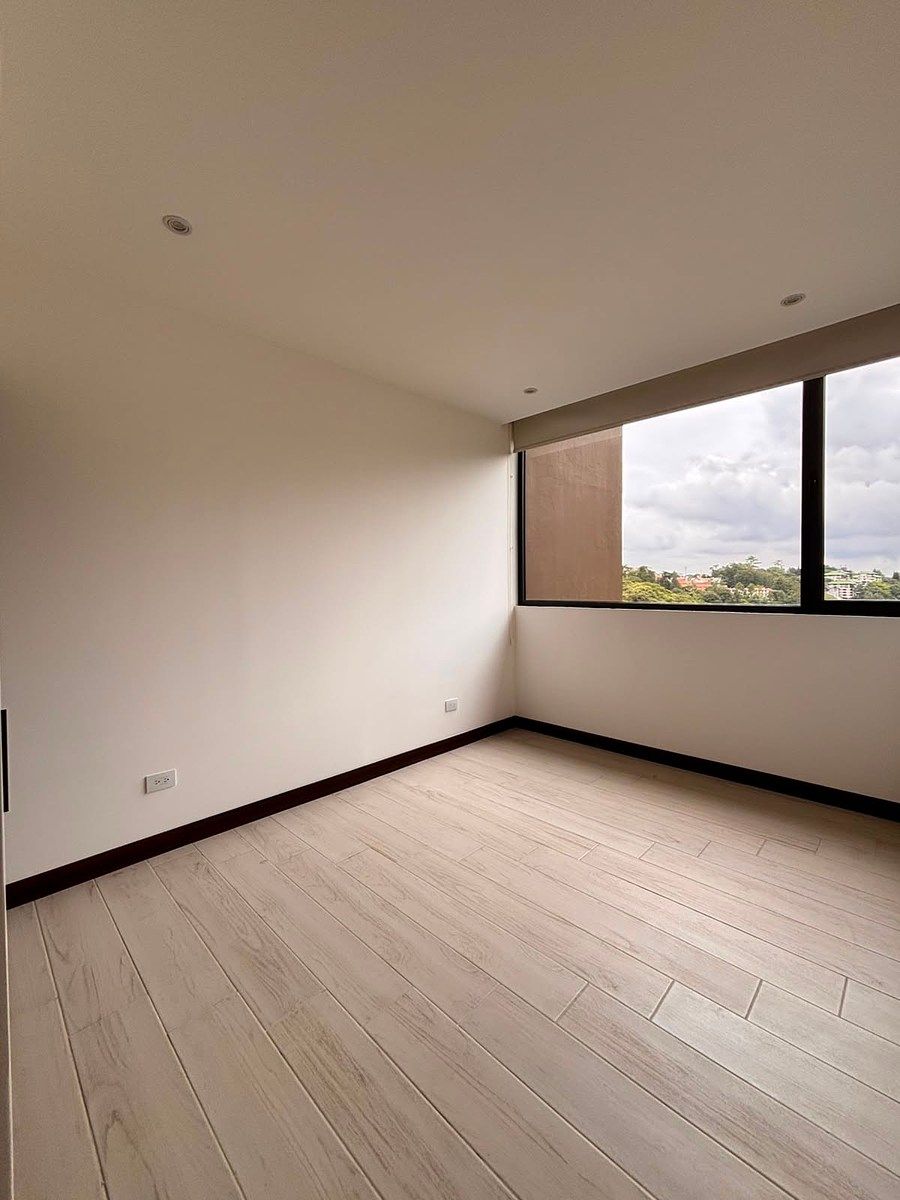 Apartamento en Zona 15, Guatemala, foto 7 de 16