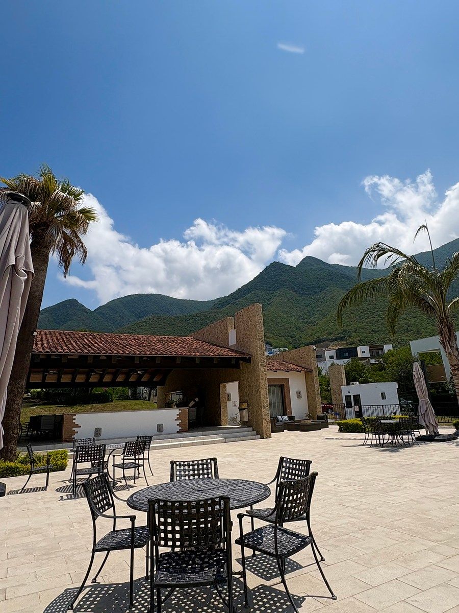 TERRENO RESIDENCIAL EN VENTA ZONA CARRETERA NACIONAL MONTERREY, foto 1 de 14