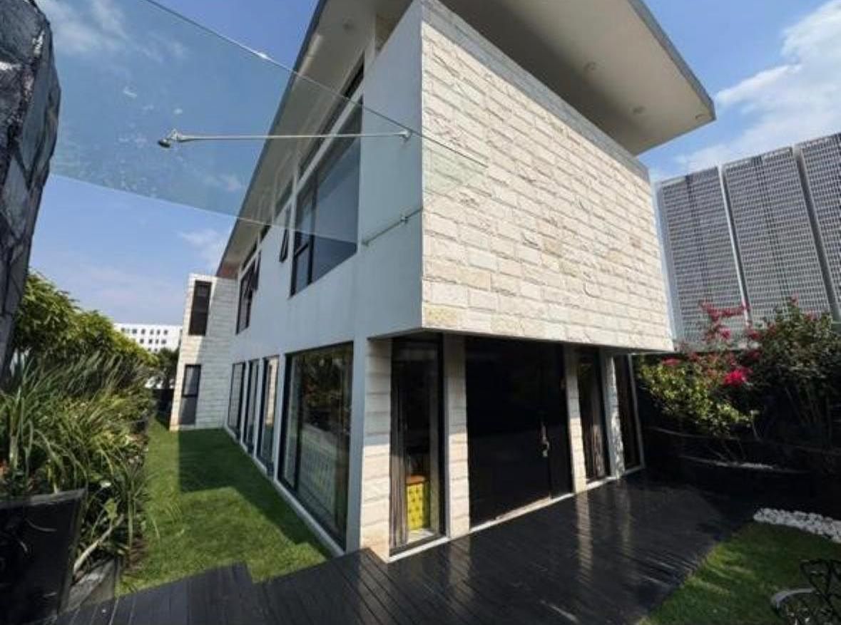 VENTA CASA PRIVADA DE LAS PLAZAS, foto 1 de 9