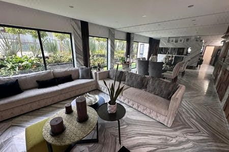 VENTA CASA PRIVADA DE LAS PLAZAS