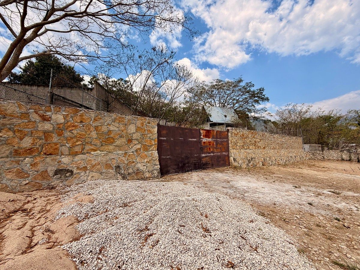 À venda Terreno localizado quase na beira do CAHUARE, Grijalva., foto 1 de 12