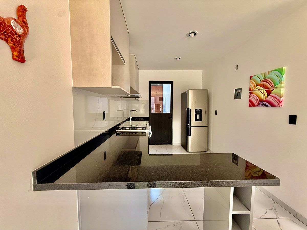House in Gated Community in Lomas de Jiutepec, Jiutepec, photo 4 of 24