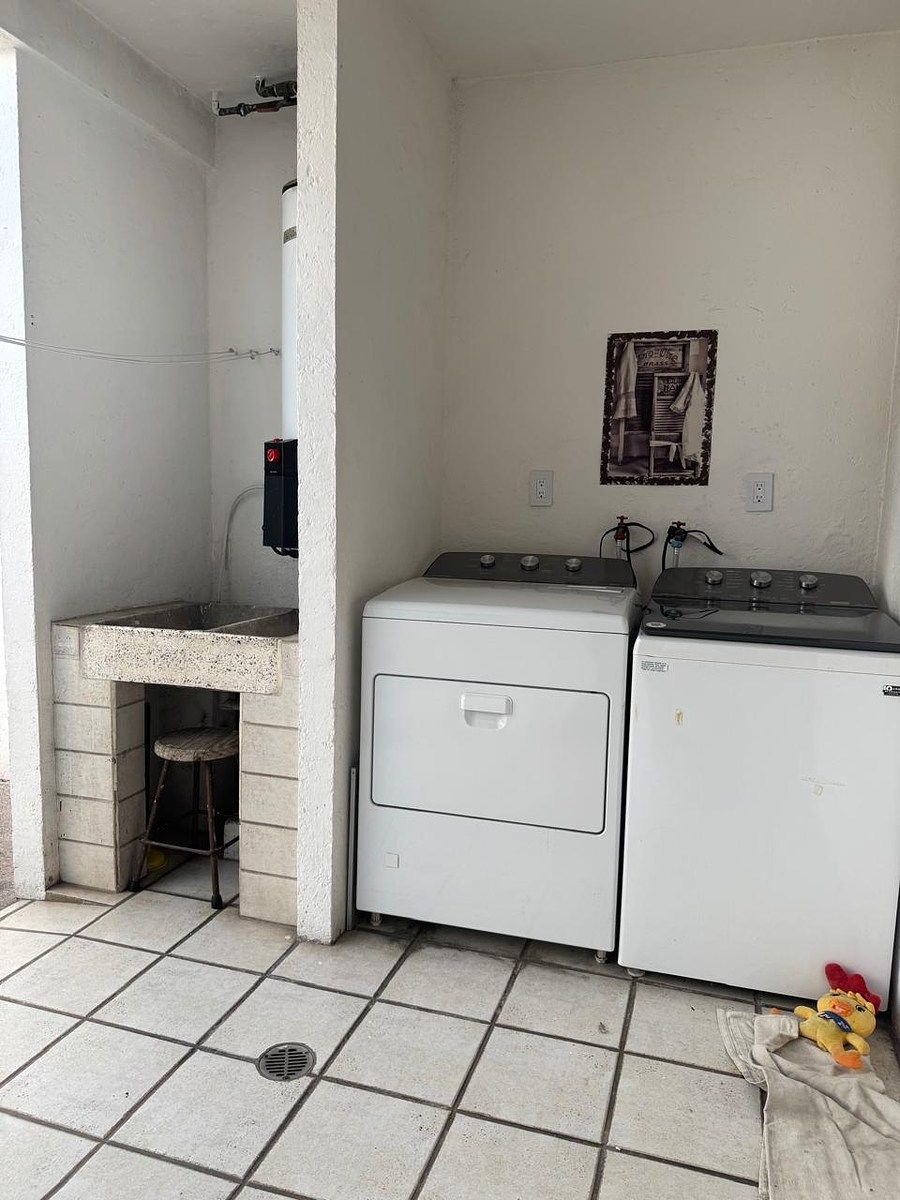 Casa em Prados de La Capilla, Querétaro, foto 13 de 15