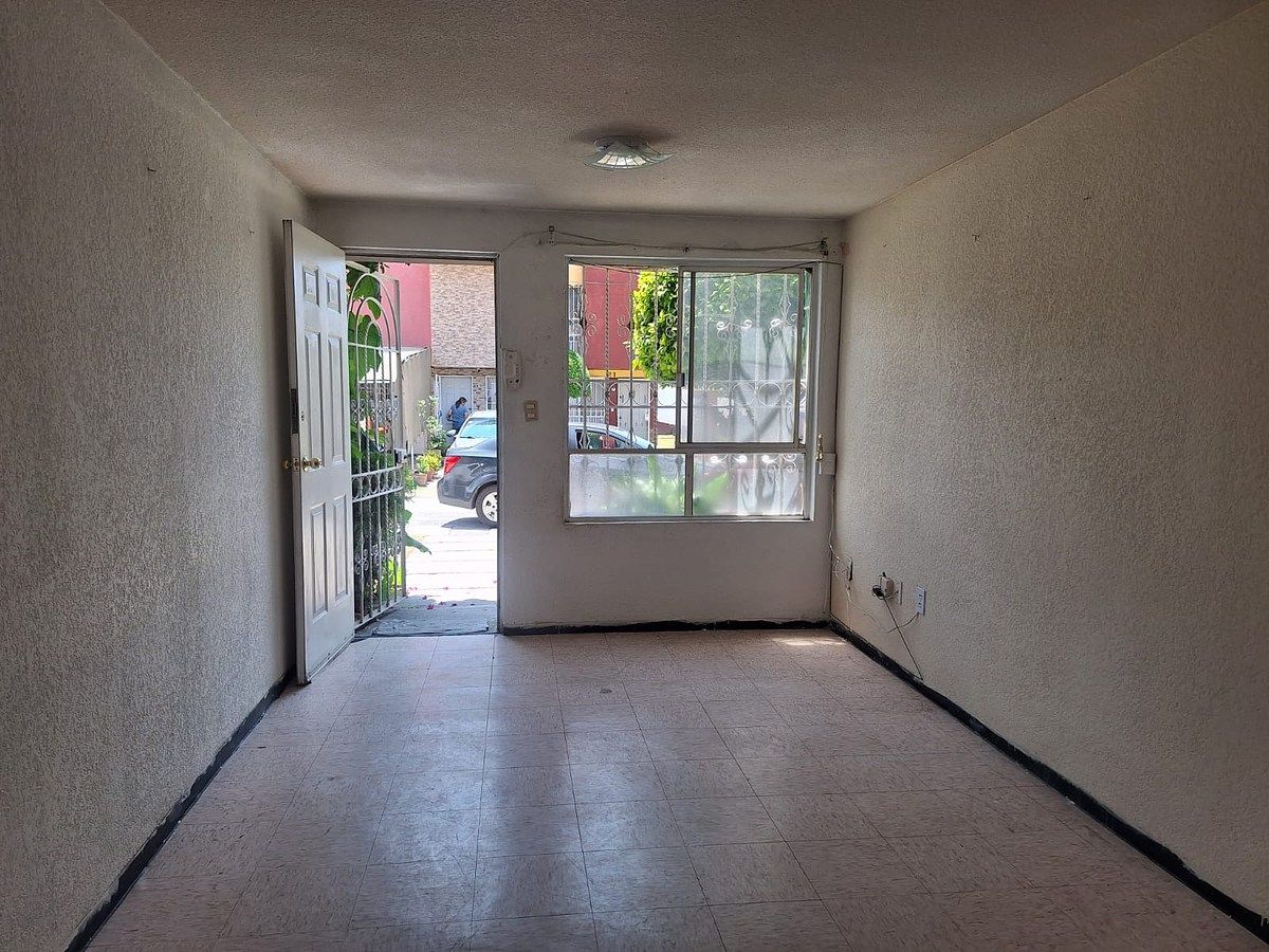 Casa en San Francisco Coacalco (Sección Héroes), Coacalco de Berriozábal, foto 4 de 23