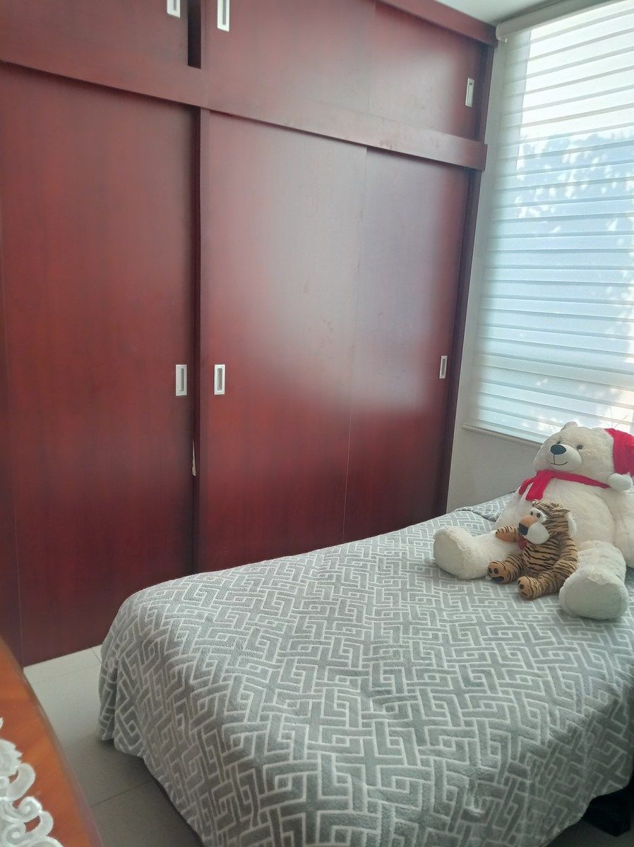 Casa Venta 5 recamaras Privada Lucepolis Milenio Querétaro - foto 3