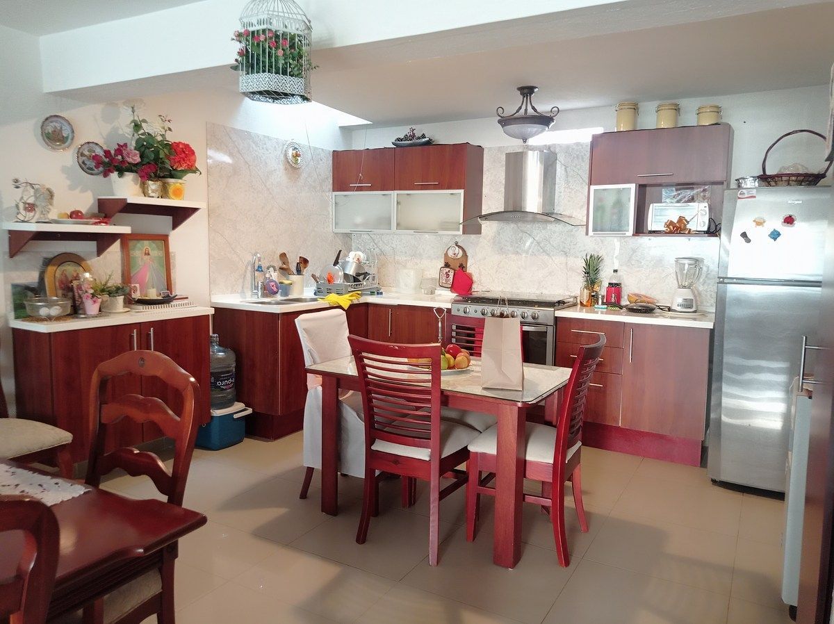 Casa Venta 5 recamaras Privada Lucepolis Milenio Querétaro - foto 4