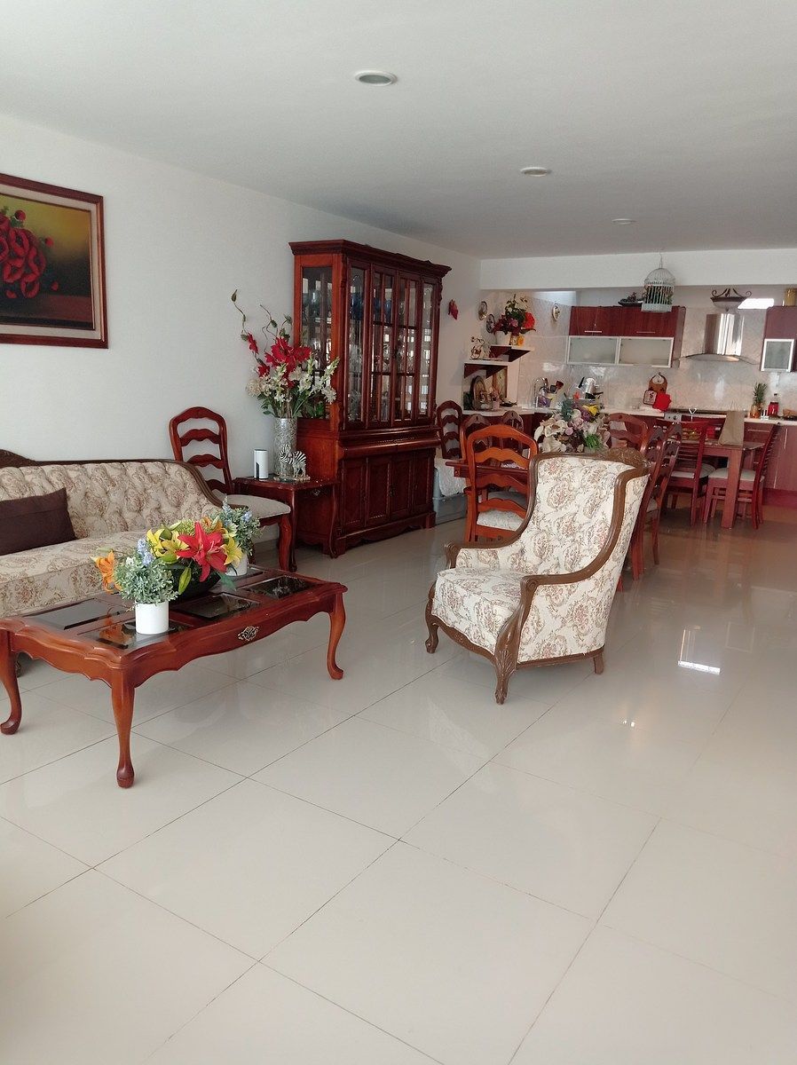 Casa Venta 5 recamaras Privada Lucepolis Milenio Querétaro - foto 5