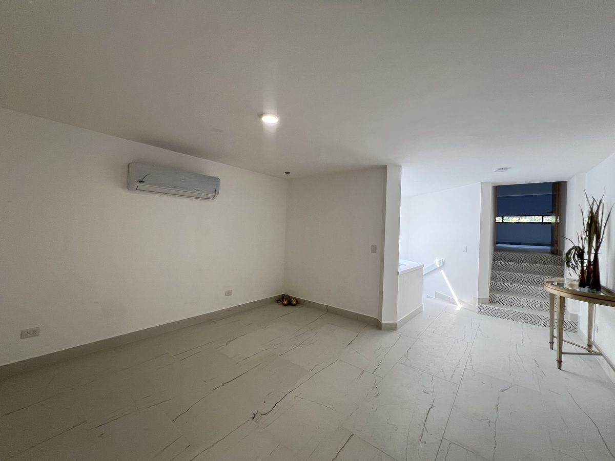 Casa en Lomas Del Valle, San Pedro Garza García, foto 12 de 17