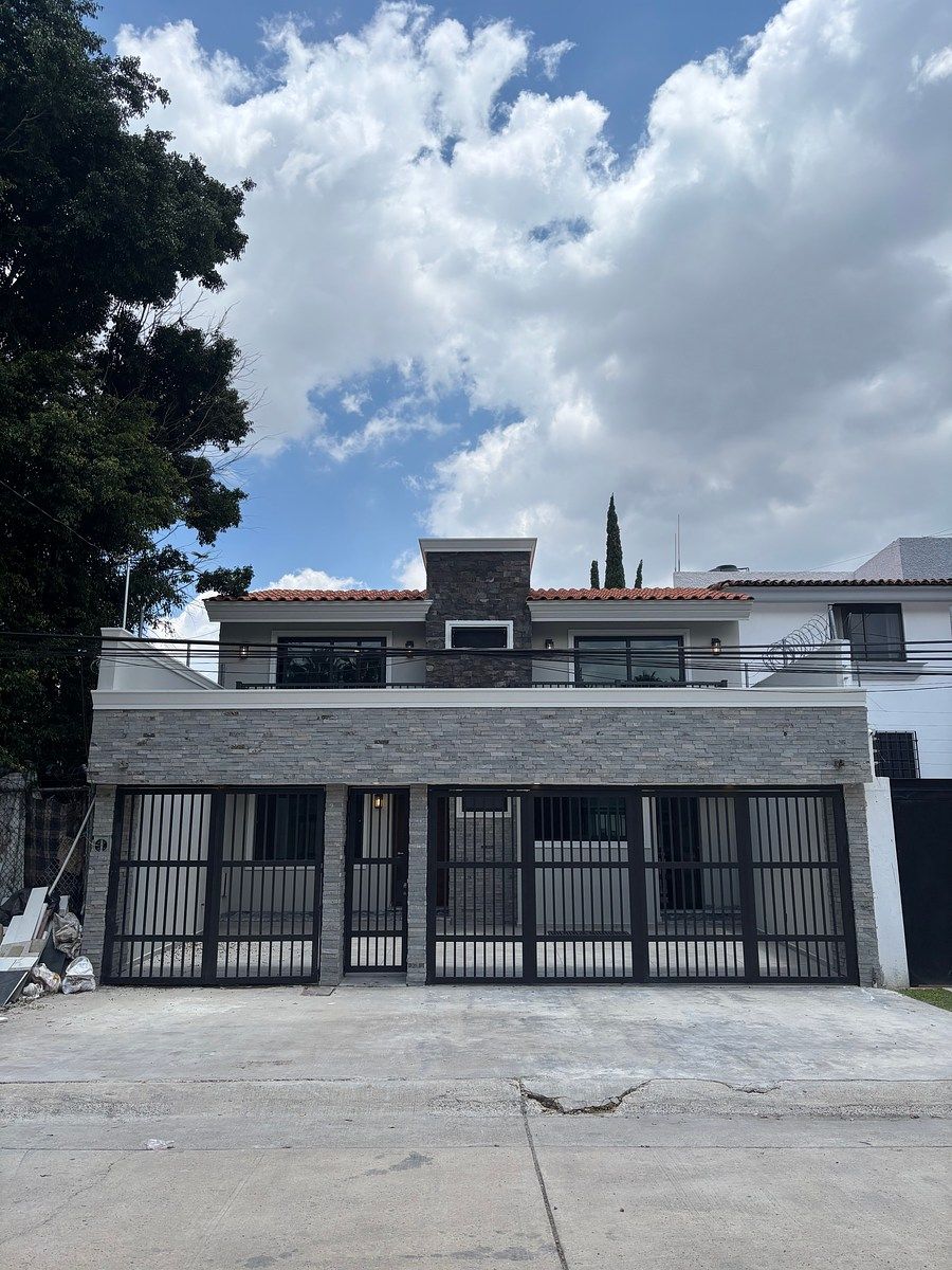House in Lomas Del Seminario, Zapopan, photo 2 of 40