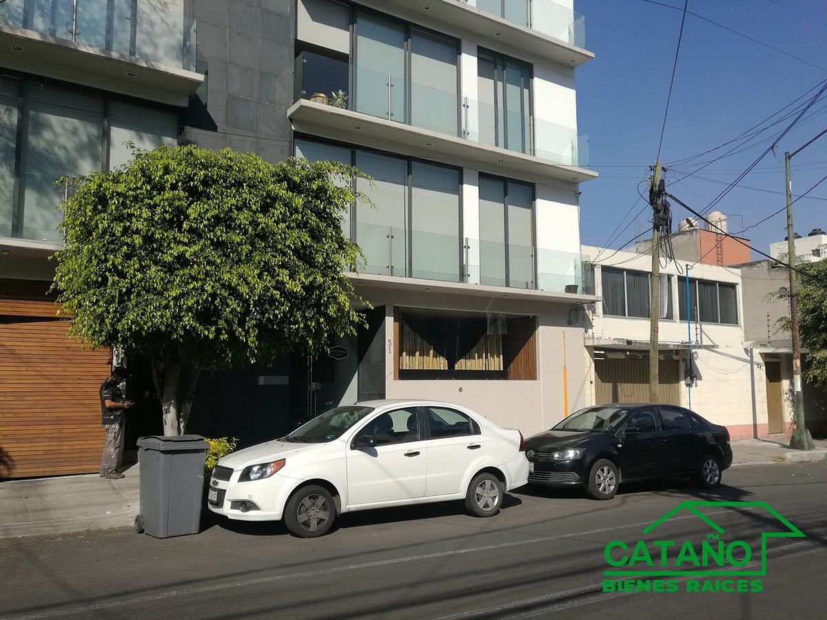 Fachada, photo 1 of 22